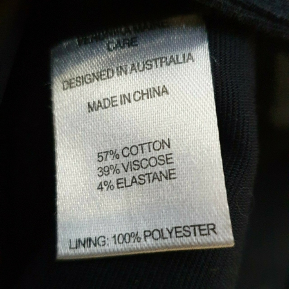 Veronika Maine (Australian designer) navy skirt - Picture 4 of 4